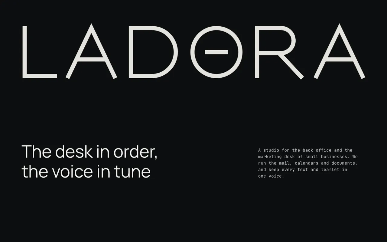 Ladora — перший екран сайту